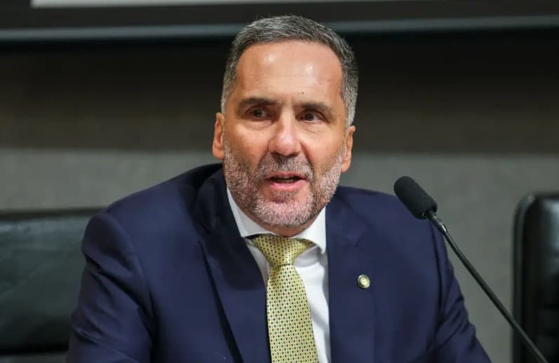 ‘Não é só crime organizado, é máfia', diz secretário nacional de Segurança sobre atuação de facções na eleição