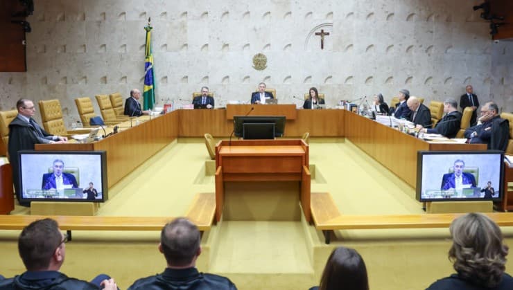 STF forma maioria contra revista íntima para entrada em presídios