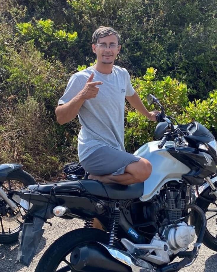 “Ele não estava armado”, afirma irmão de barbeiro que morreu em Felipe Camarão