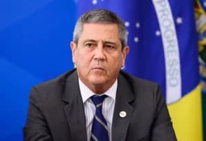 ‘Operação 142’: PF apreendeu plano com assessor de Braga Netto que previa que Lula não subiria rampa