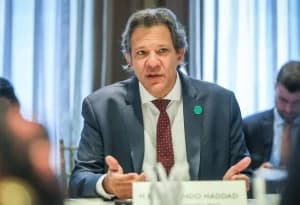 Governo está pronto para anunciar nesta semana pacote de corte de gastos, diz Haddad