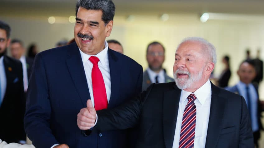 Lula diz que Maduro é “problema da Venezuela, não do Brasil”
