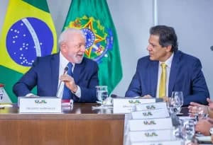 Lula diz que isenção no Imposto de Renda é “muito justa”, e não “coisa complicada”