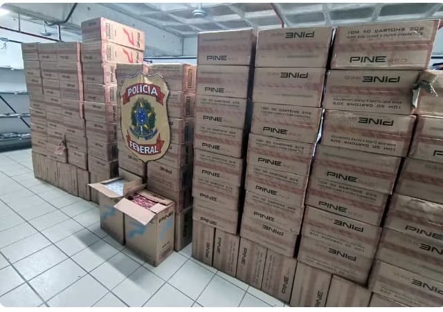 Carga de cigarros contrabandeados é achada e apreendida pela polícia no interior do RN