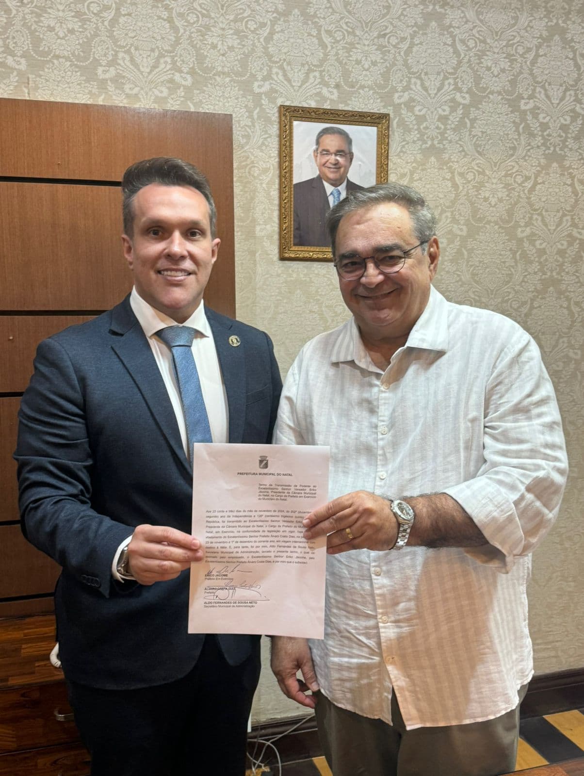 Presidente da Câmara, Eriko Jácome, assume interinamente a Prefeitura de Natal
