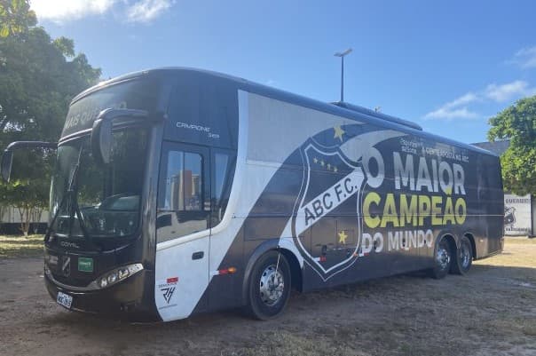 ABC tem ônibus penhorado por dívidas com a Prefeitura do Natal