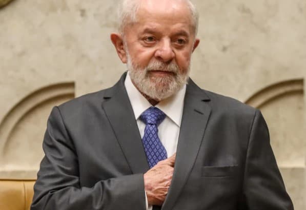 Avaliação positiva do governo Lula cai 7,2 pontos desde o começo do ano