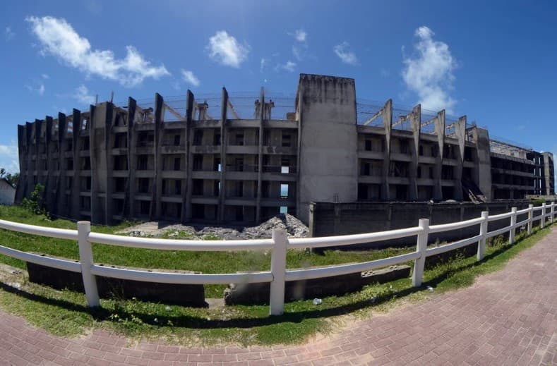 Semurb analisa pedido de licenciamento para reestruturação do antigo Hotel BRA na Via Costeira