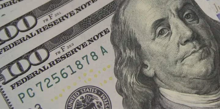 Dólar turismo passa de R$ 6 após eleição de Donald Trump nos Estados Unidos