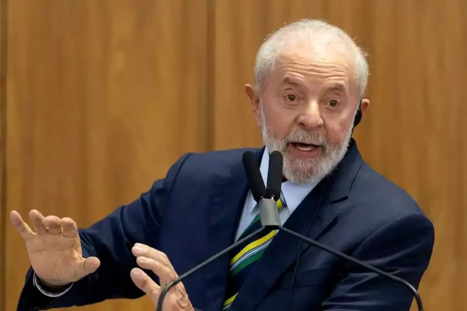 No governo Lula, custos de estatais explodem e lucro desaba