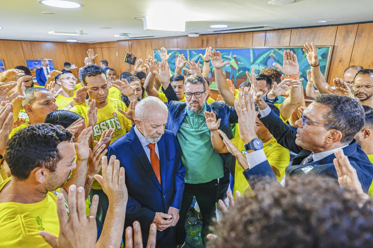Lula ainda busca discurso para amolecer resistência evangélica