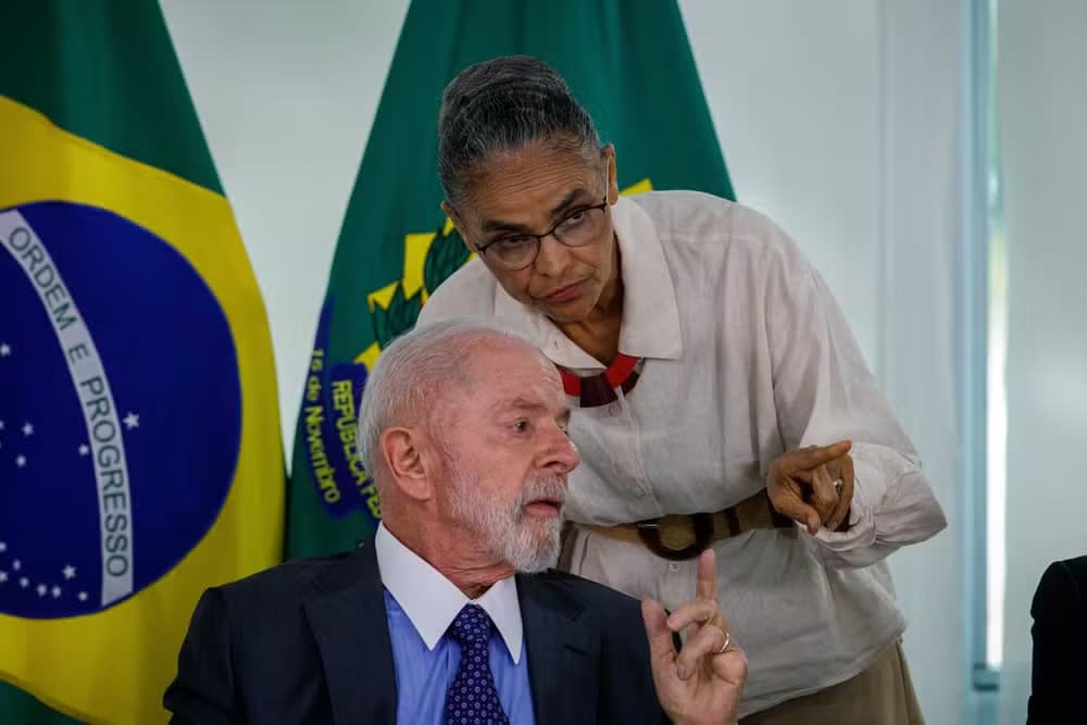 Lula diminui em 89% número de reuniões com ministros, e privilegia aliados próximos