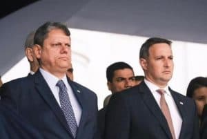 Derrite e Tarcísio cometeram “abuso de autoridade”, diz defesa de PMs