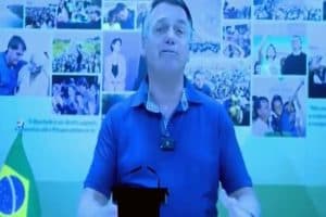 Bolsonaro agradece Milei por receber brasileiros foragidos do 8/1