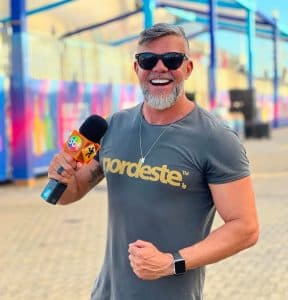 Ricardo Chaves ao vivo no Largo dos Reis: assista transmissão no YouTube do Batendo Perna