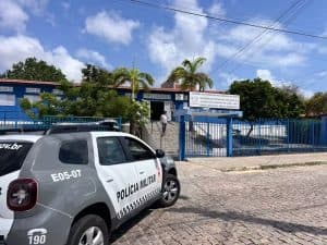 Atentado em escola de Natal será investigado pela PF e MEC mandará especialista em crises, diz secretária