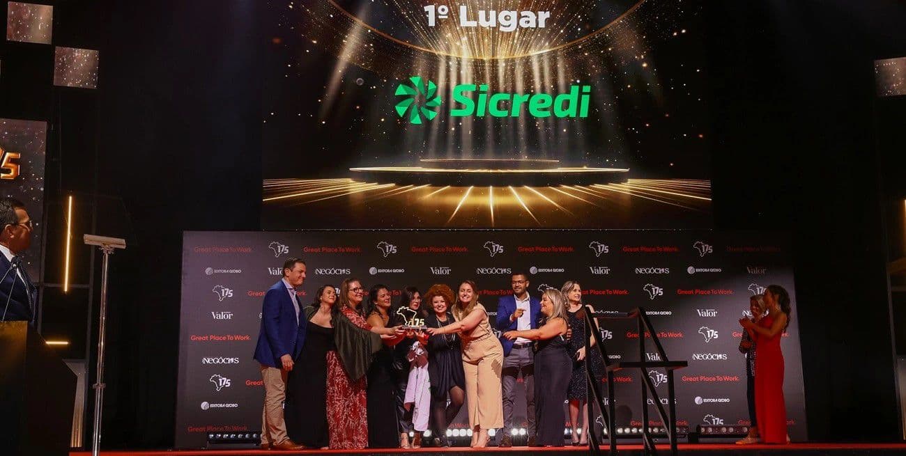 Sicredi é reconhecido como a melhor empresa para trabalhar no Brasil