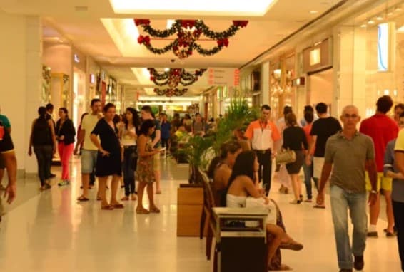 Veja como irá funcionar o comércio em Natal durante o período natalino, a partir desta sexta-feira (13) até o Réveillon