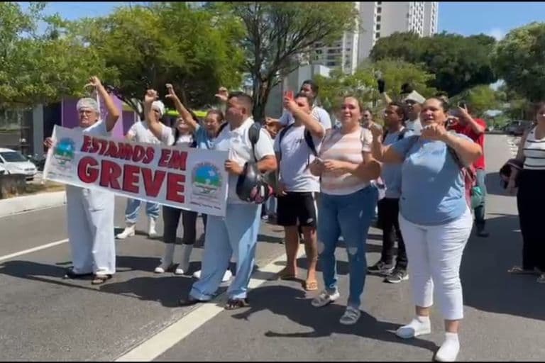 Terceirizados do hospital Walfredo Gurgel entram em greve