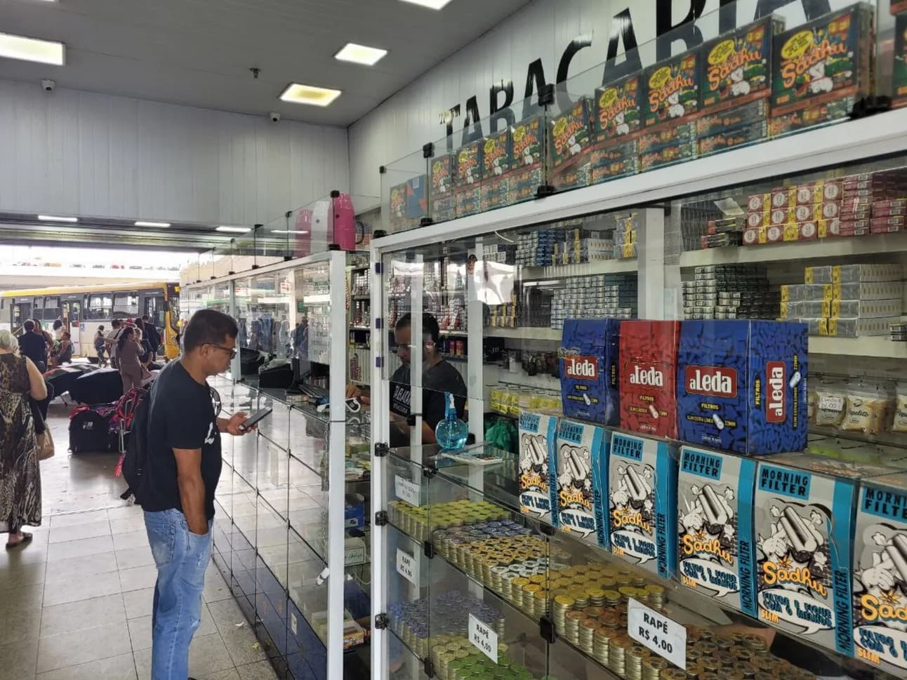 Com receio, pequenos empresários começam a fugir do Pix