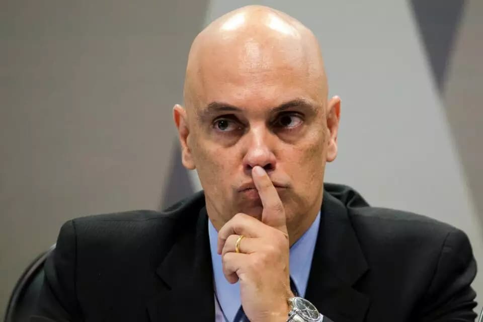 Senado tem 7 novos pedidos para afastar Moraes e Toffoli