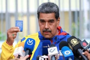 Regime Maduro ameaça prender ex-presidentes que apoiam González
