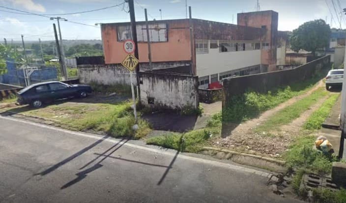 Preso por roubo e furto foge de delegacia em Felipe Camarão
