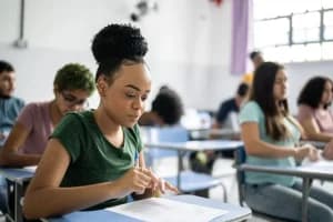 Pé-de-Meia aumenta procura por cursos de licenciatura no Sisu; RN teve 13, 4 mil aprovados