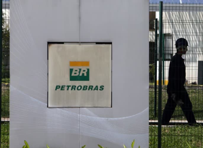 Petrobras bate recorde de produção de gasolina e diesel em 2024