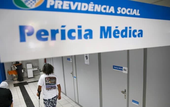INSS vai revisar 800 mil aposentadorias por invalidez em 2025