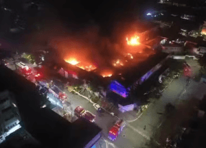 Incêndio atinge fábrica de isolantes térmicos na Zona Sul de São Paulo