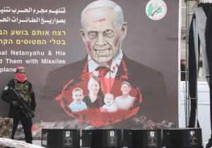 Hamas entrega corpos de bebê e mais 3 reféns israelenses em caixões pretos