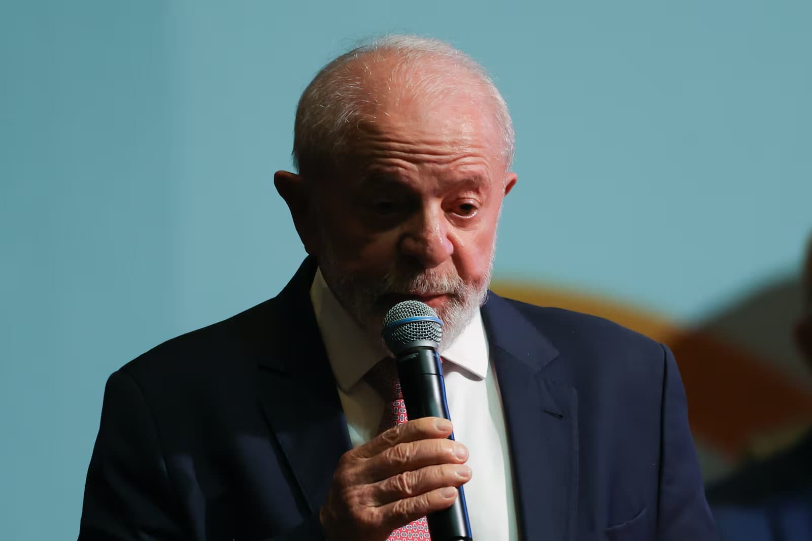 Partidos discutem ‘custo’ de estar no governo com queda na popularidade de Lula