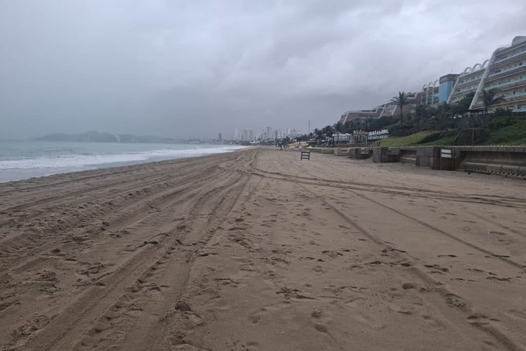 Serviços de drenagem para minimizar alagamentos na engorda de Ponta Negra começam nesta sexta-feira (28)