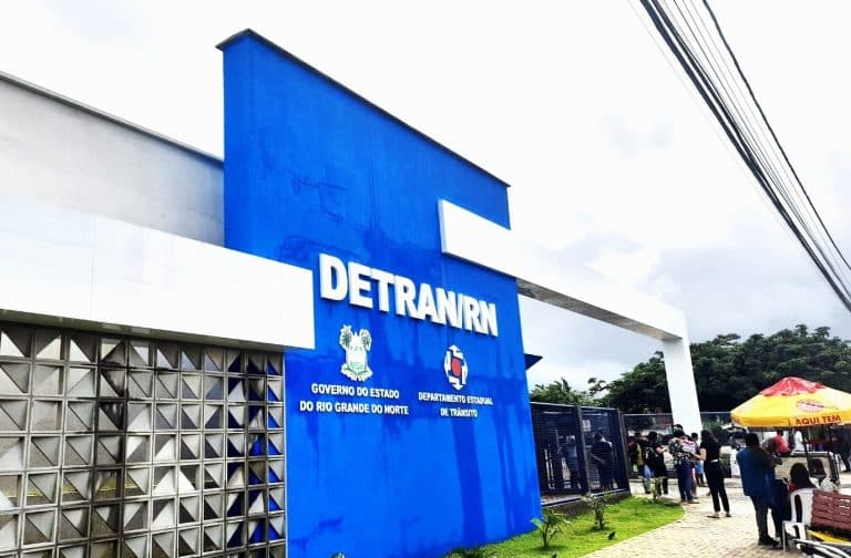 Trabalhadores do Detran anunciam paralisação nesta quinta-feira (6)