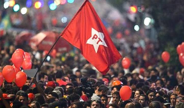 PT é contra PEC do semipresidencialismo