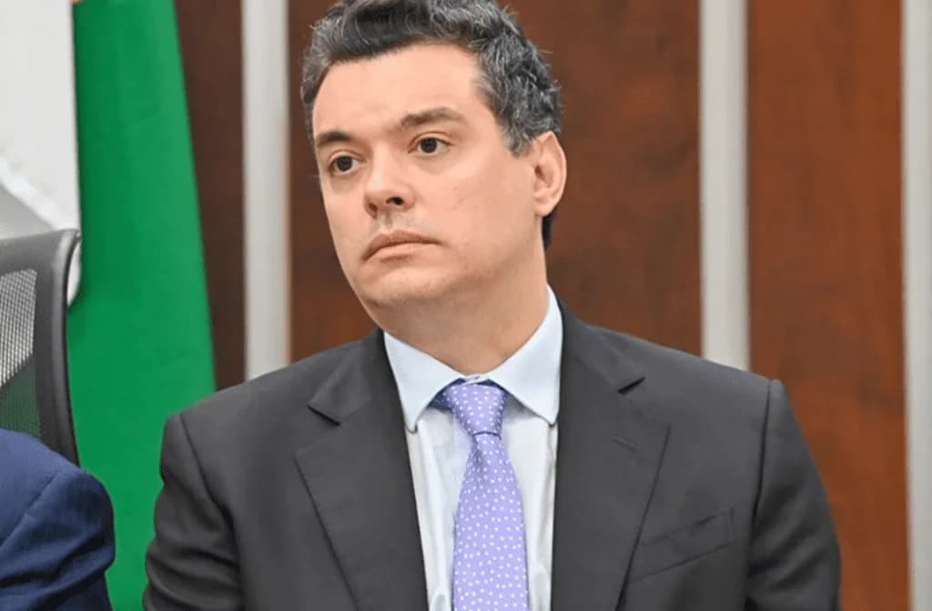 Para fortalecer o MDB, Walter Alves não será candidato em 2026 e vai finalizar a gestão como Governador