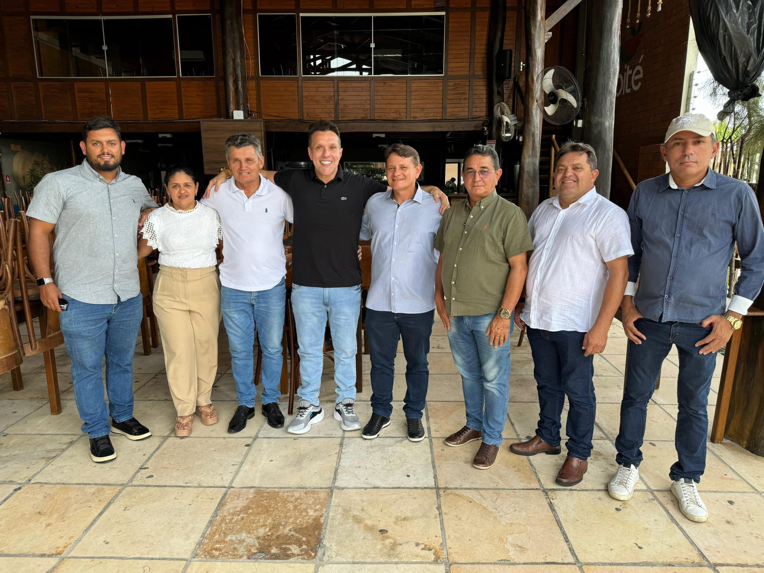 Presidentes de câmaras da região central declaram apoio à candidatura de Eriko Jácome para a FECAM