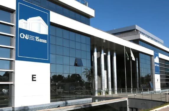 PF apura fraude em sistema do CNJ para antecipar soltura de presos