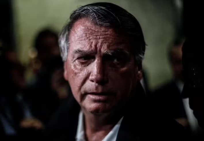 Bolsonaro intensifica conversas por apoio à anistia de envolvidos no 8/1