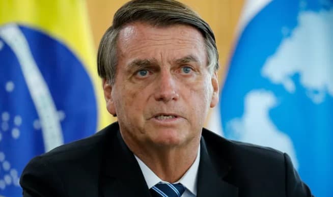 Cármen Lúcia rejeita pedido de Bolsonaro para anular investigação que levou à prisão de Mauro Cid