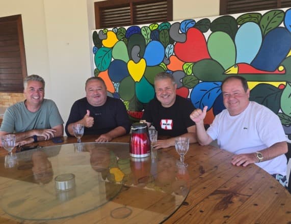 CEARÁ-MIRIM: Após rompimento, Antônio Henrique e Júlio César se reconciliam