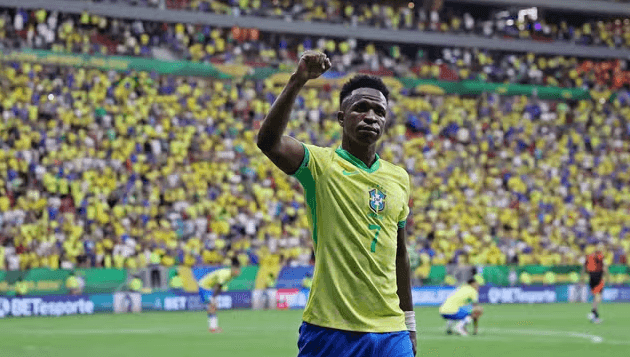 Brasil vence a Colômbia com gol de Vini Jr aos 53 do segundo tempo