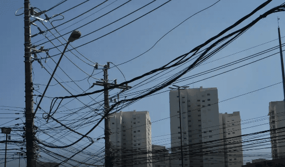 Roubo de fios causa prejuízo de R$ 26 milhões e 54 mortes em 2024