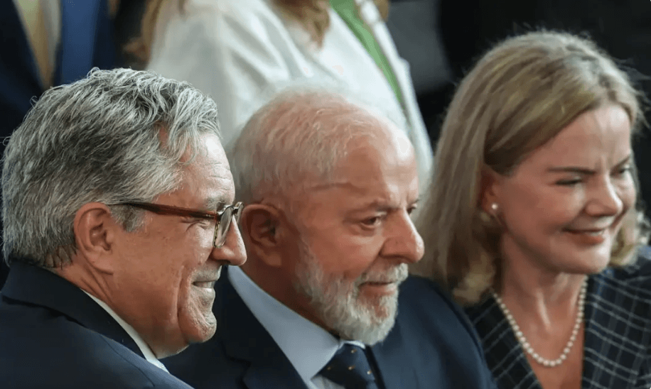 “Nova” articulação não cura cegueira do governo Lula