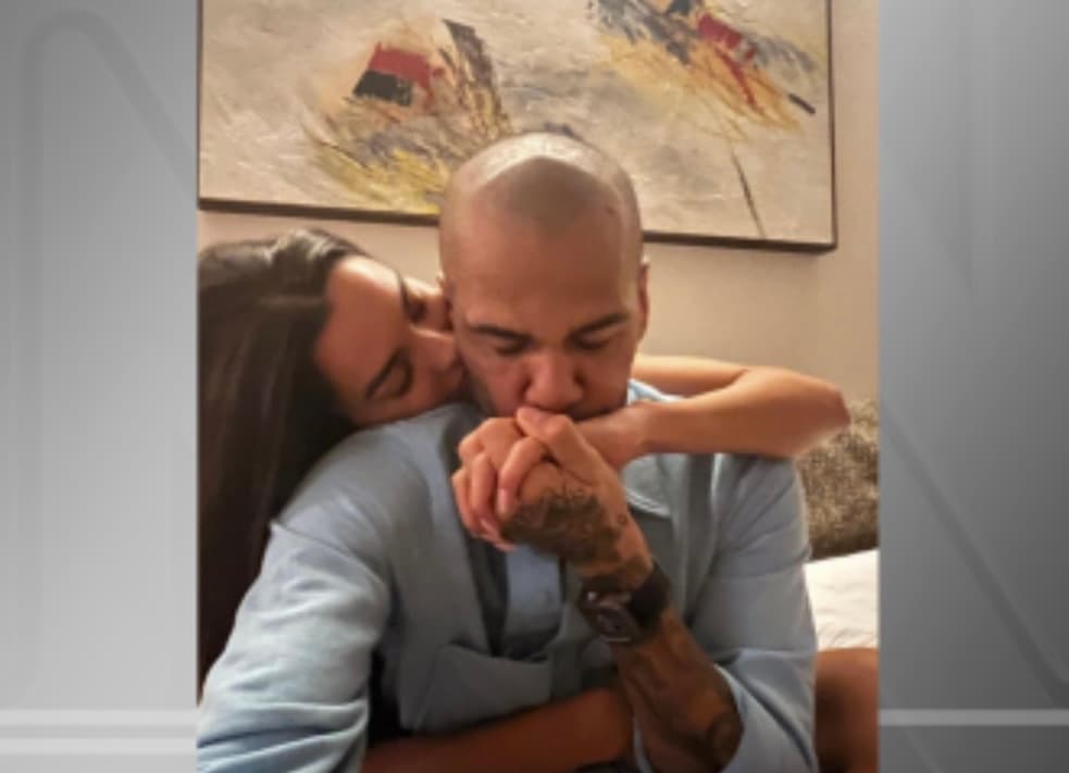 Joana Sanz, esposa de Daniel Alves, anuncia gravidez: “último embrião”