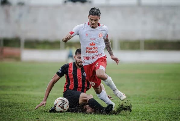 Santa Cruz de Natal vence o América por 2 a 1 e abre vantagem nas semifinais