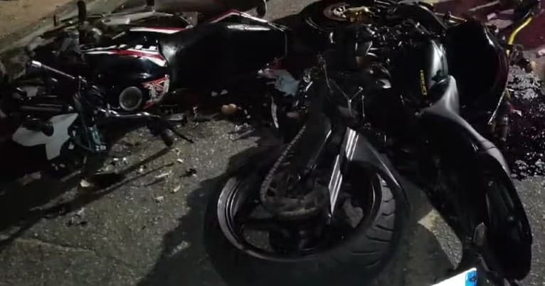 Homem e mulher morrem após motos baterem de frente em Assu