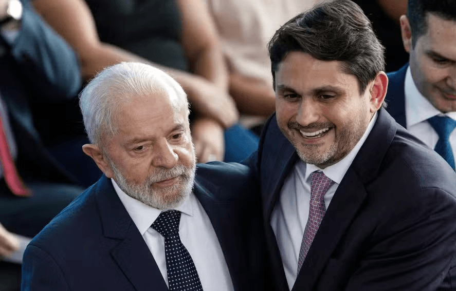 Demora de Lula para demitir ministro expôs fragilidade do governo