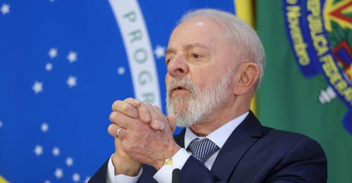 Lula organiza evento para tentar ‘volta por cima' em sua impopularidade